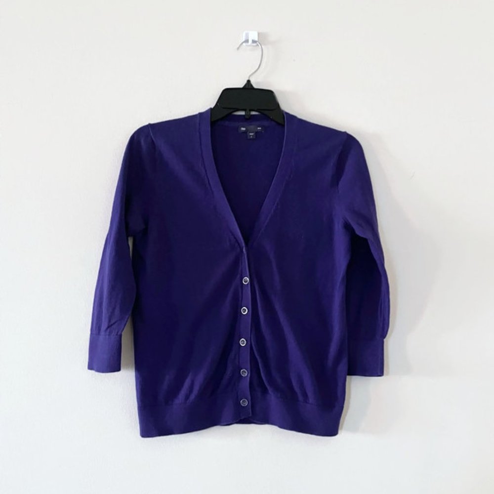 V neck cardigan, Soft buttoned cardigan ✿